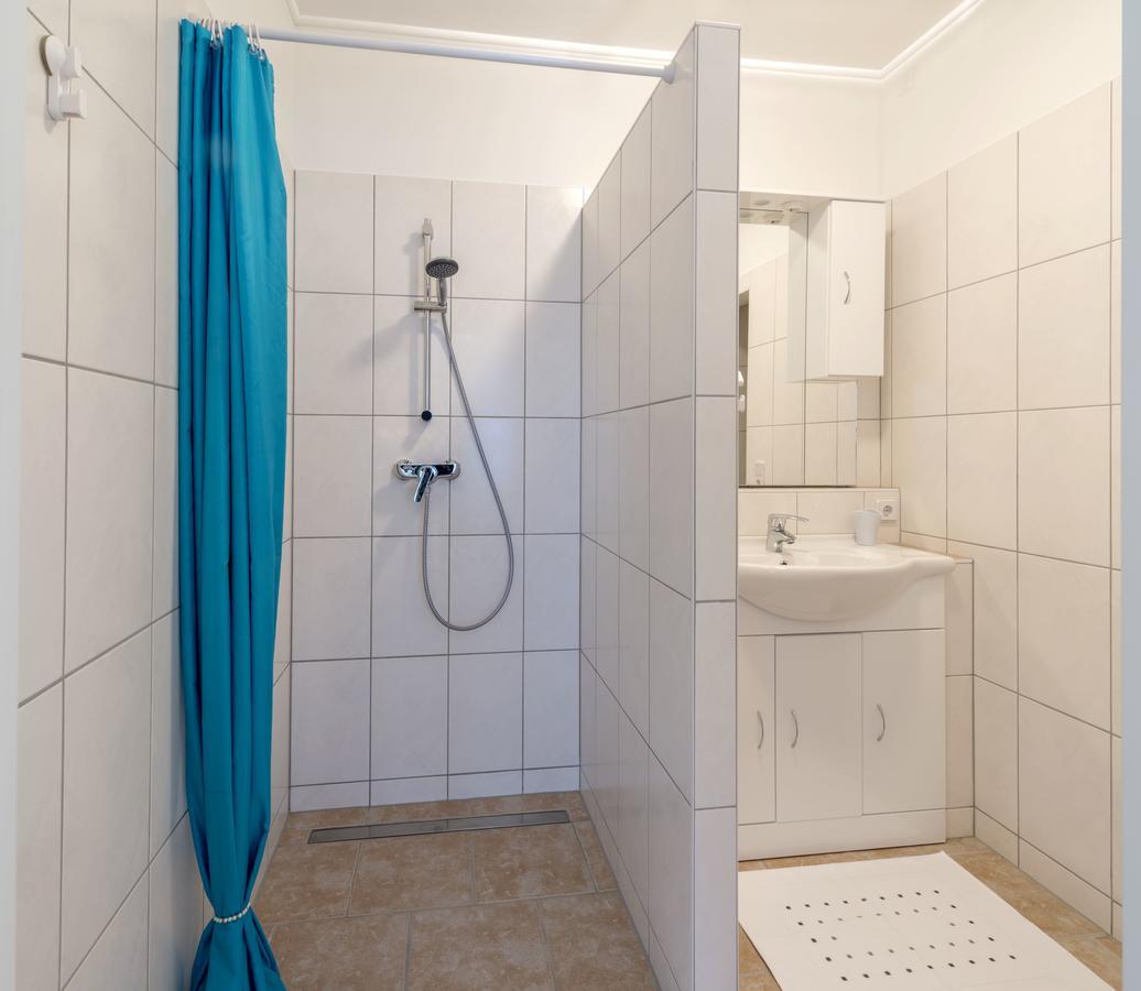 Wn Rooms Wiener Neustadt Extérieur photo